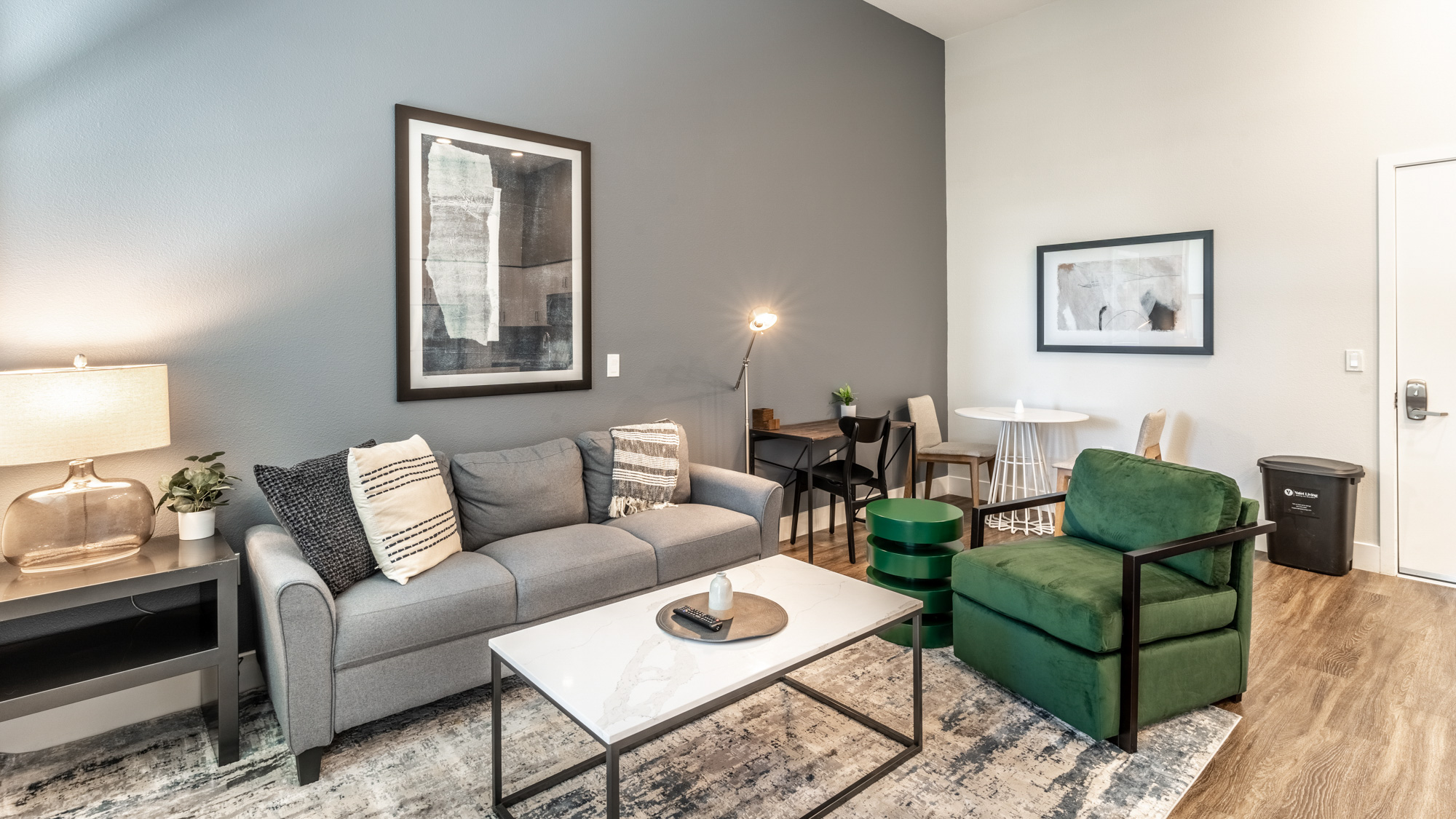 Rent Artist Walk 1112 in Fremont, CA Landing